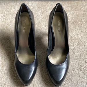 Nine West Heels size 7M